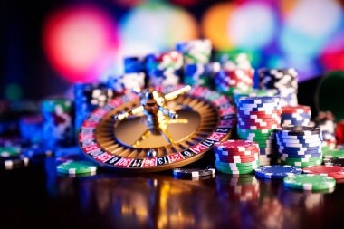 sinartogel slot mobile app home screen showing sportsbook and live dealer options